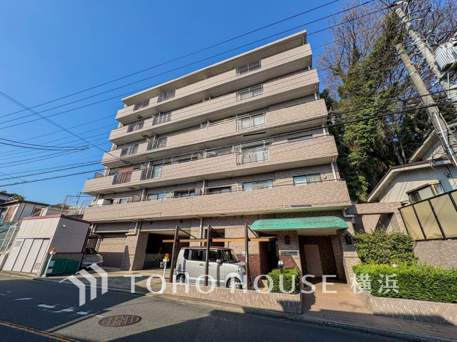 流行に左右されず、将来にわたって価値が継続する「上質」な佇まい。おしゃれな雰囲気や自然の潤い、親しみやすさといった個性を、街に新たな価値をもたらし続ける。