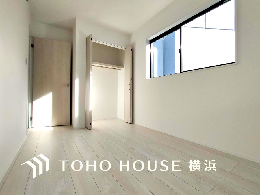 家族一人ひとりの大切なプライベート空間。趣味・感性で個性的に飾って頂けるようシンプルに仕上げてあります。自分時間を充実させながら心豊かなひとときを過ごすための大切な空間。