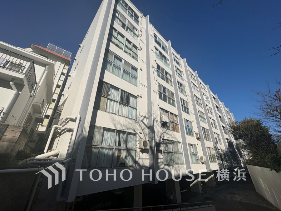 流行に左右されず、将来に渡って価値が継続する「上質」な佇まい。お洒落な雰囲気や自然の潤い、親しみやすさといった個性を、街に新たな価値をもたらし続ける。