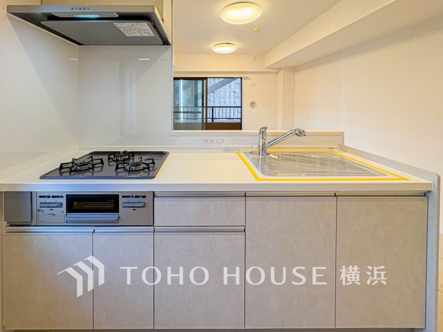 長い時間滞在するキッチンだからこそ、食事の準備を楽しい時間に、忙しい時でもスムーズに無駄なく作業できる、お手入れも簡単にできるなど、毎日を楽しくするキッチンスペースに仕上げました。