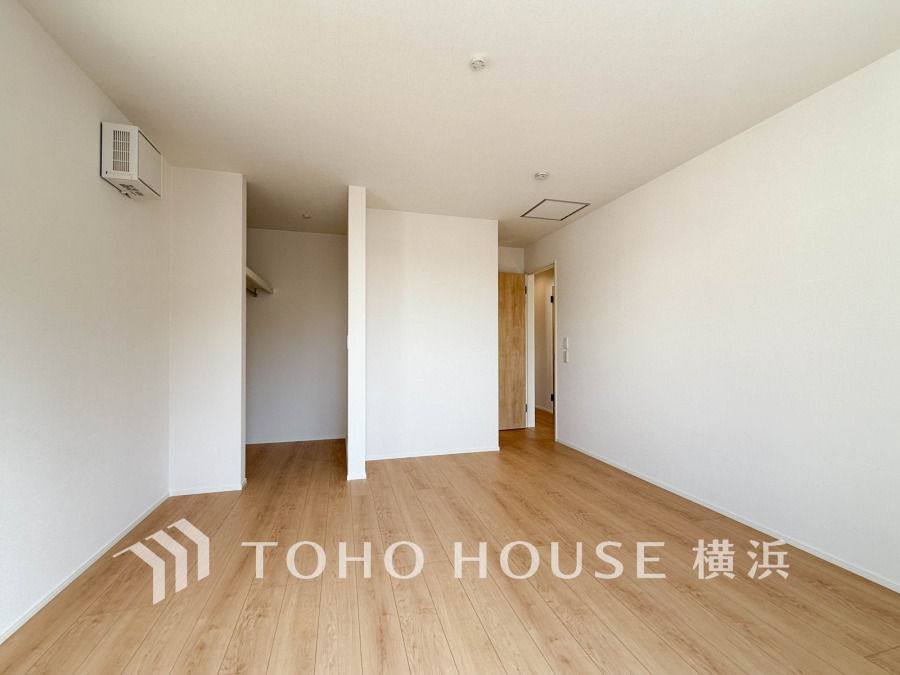 穏やかな寛ぎを届ける上質仕様のゆとりあるお部屋。自分時間を充実させながら心豊かにできるプライベート空間。