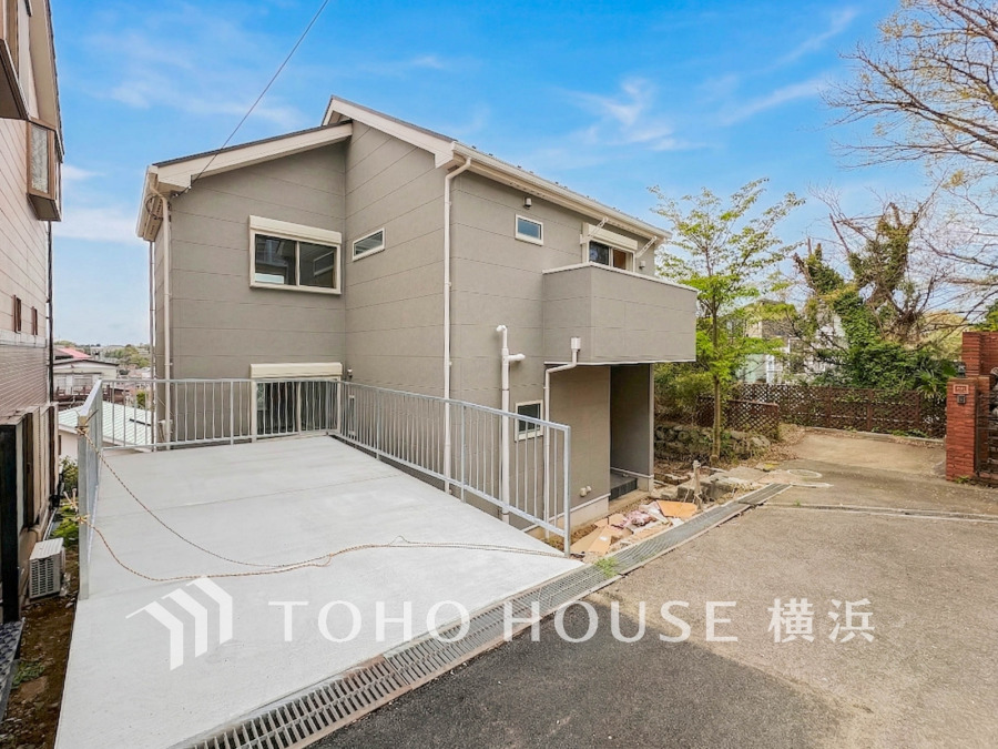 ここから始まる「日常」はご家族にとって大切で貴重な時間。少しでも豊かに、少しでも快適に。そんな想いから生まれた本邸宅は、これから先のお住まいをきっと支えてくれるはずです。