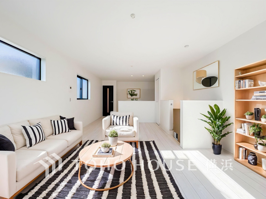 ご家族やお客様との時間など、多くの時を刻む空間。何気なく過ぎる時でさえも上質なひと時となる快適な空間を目指して。
※家具・家電・装飾品は販売対象外となります。(家具・家電・装飾品はCG画像です)