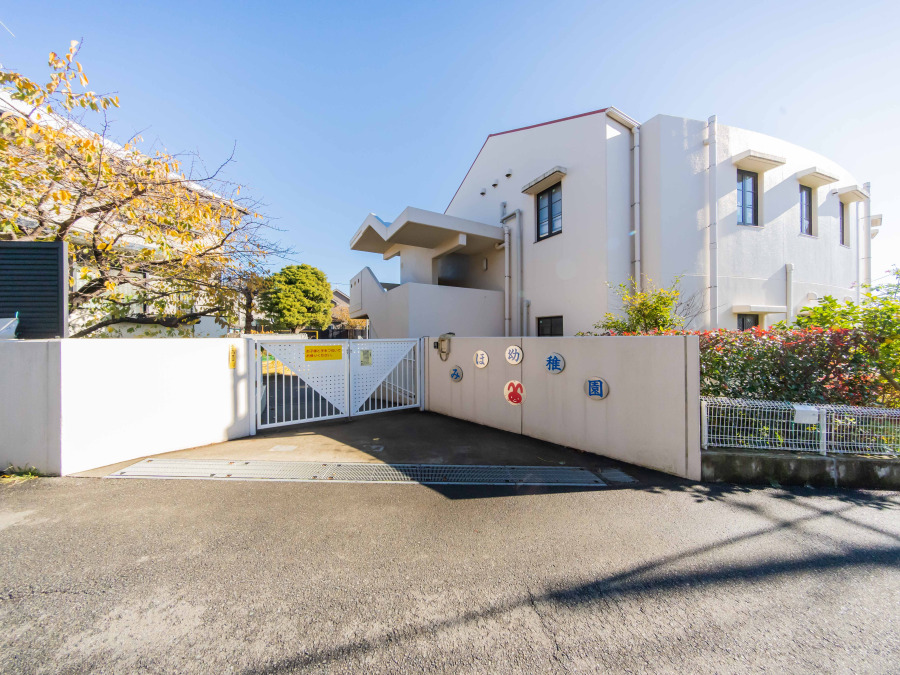 みほ幼稚園　約1,300ｍ
