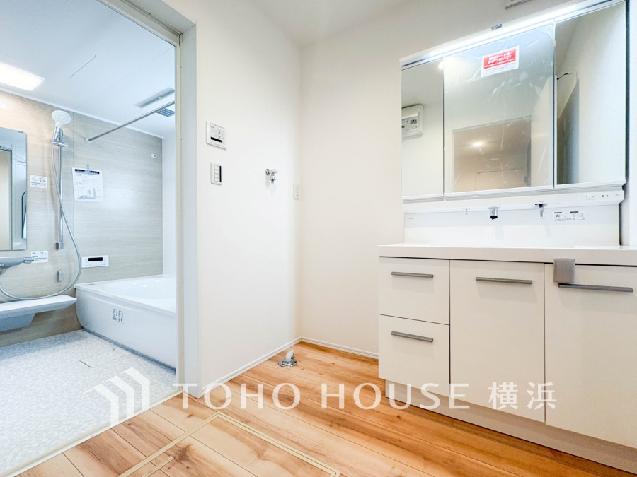 一日の始まりと終わりを心地よく演出してくれる、多彩な機能が備えられたパウダールーム。心地よいリフレッシュ空間です。