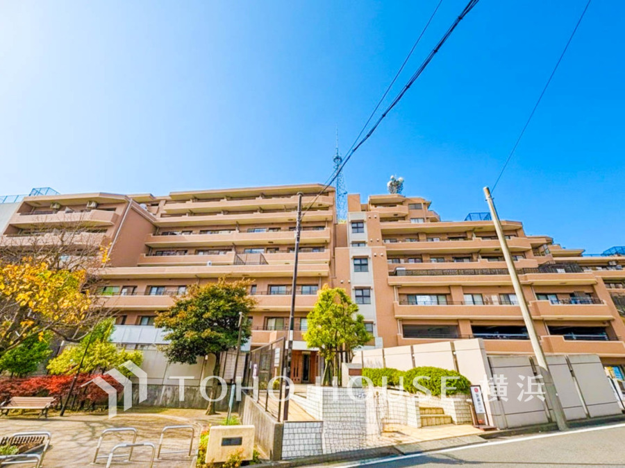 時間のゆとりと空間、爽やかな陽光がもたらす光と風を贅沢なまでに感じる暮らしが始まります。
