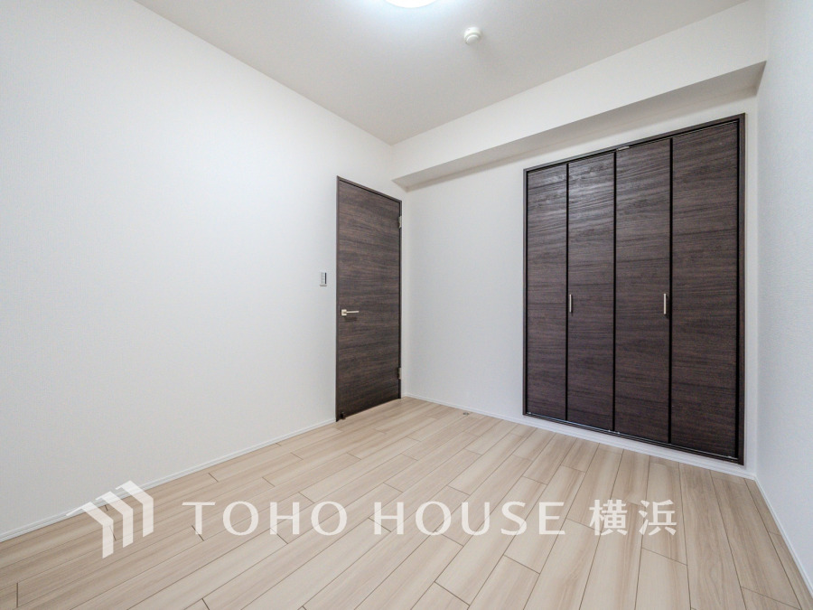 家族一人ひとりの大切なプライベート空間。趣味・感性で個性的に飾って頂けるようシンプルに仕上げてあります。自分時間を充実させながら心豊かなひとときを過ごすための大切な空間。