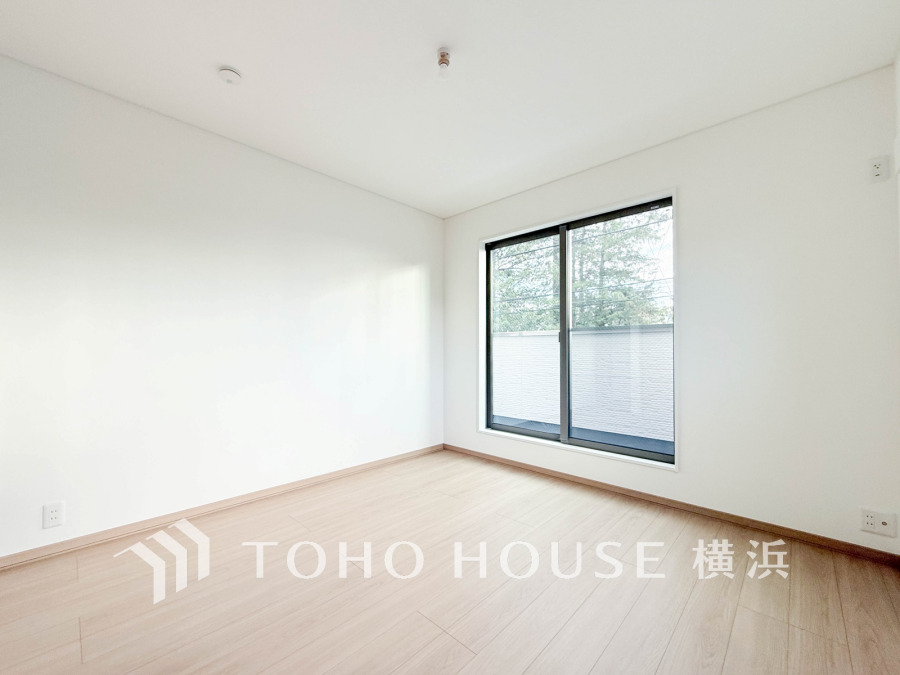 穏やかな寛ぎを届ける上質仕様のゆとりあるお部屋。自分時間を充実させながら心豊かにできるプライベート空間。