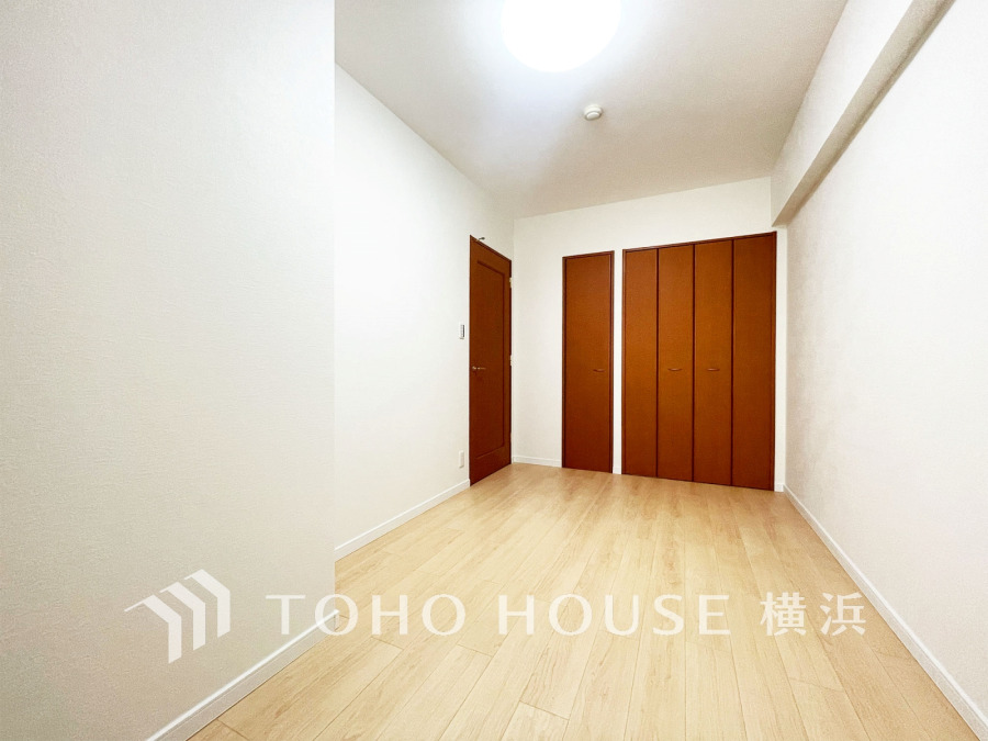 豊富な収納を完備。プライベートな自分時間を快適に過ごせるお部屋です。
