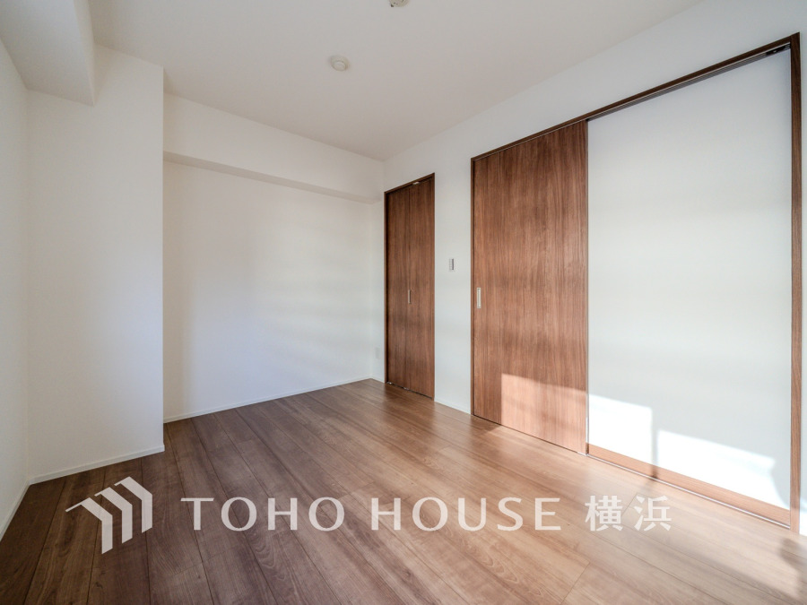 感性を育むプライベートルームはシンプルでスマートな空間。好みの空間で読書をしたり、音楽を聞いたりと一人の時間も充実したものにできます。