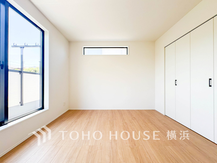 穏やかな寛ぎを届ける上質仕様のゆとりあるお部屋。自分時間を充実させながら心豊かにできるプライベート空間。