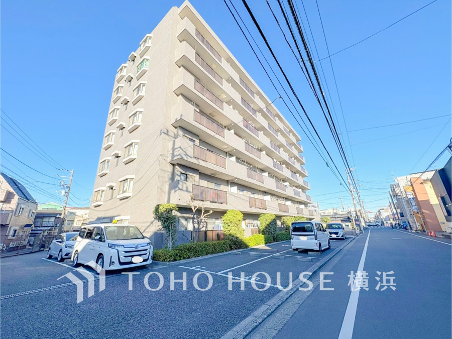 時間のゆとりと空間、爽やかな陽光がもたらす光と風を贅沢なまでに感じる暮らしが始まります。
