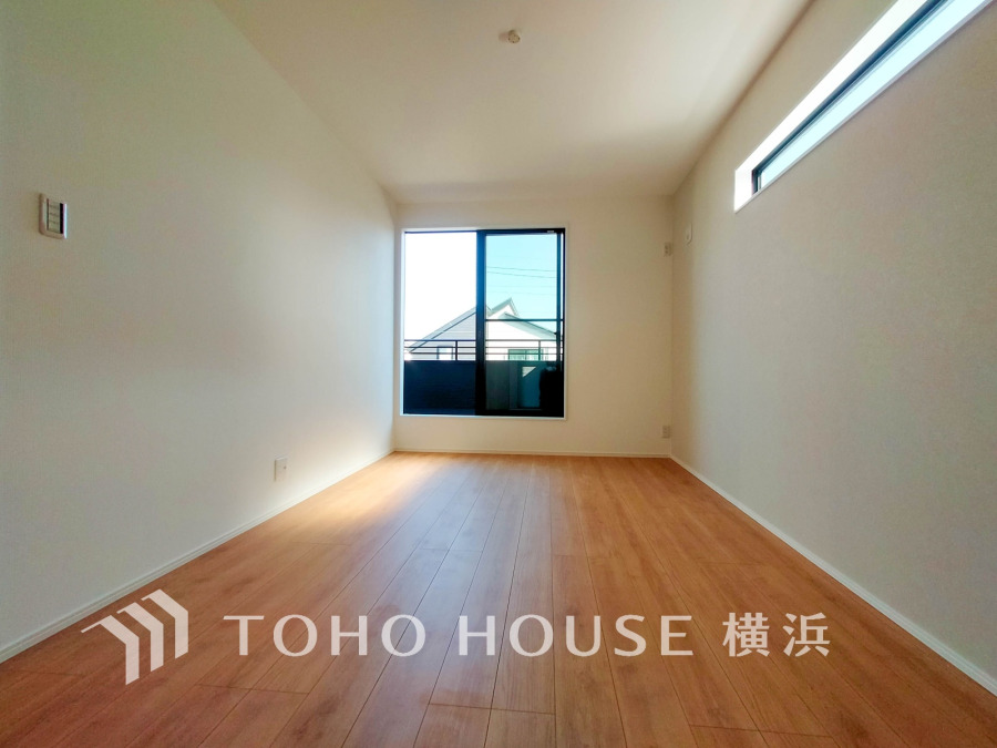 穏やかな寛ぎを届ける上質仕様のゆとりあるお部屋。自分時間を充実させながら心豊かにできるプライベート空間。