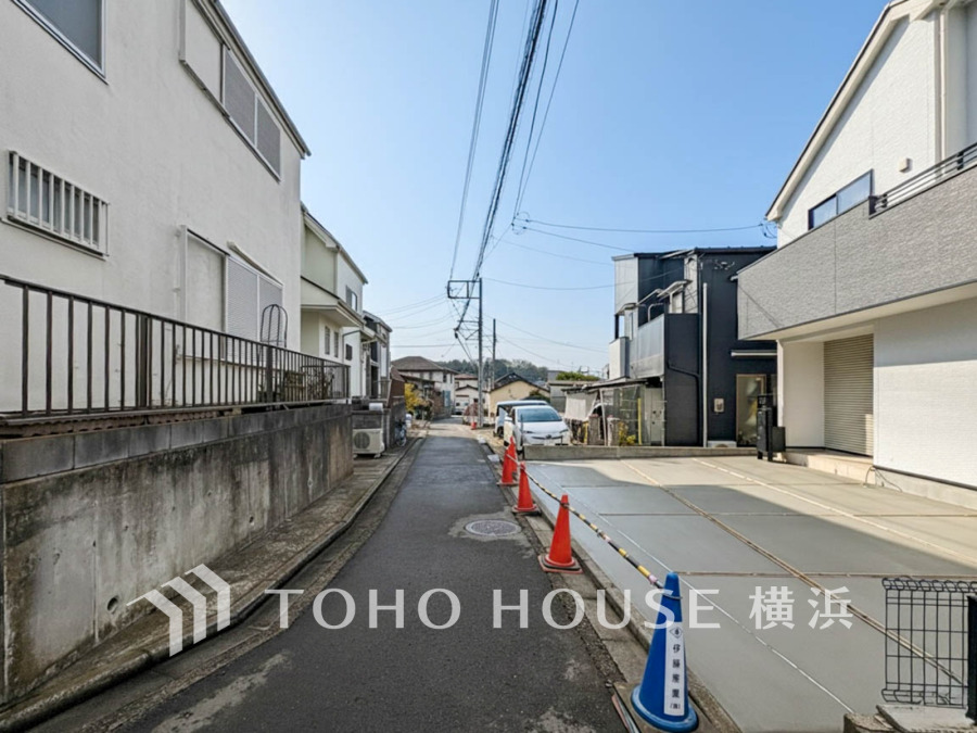 時間のゆとりと空間、爽やかな陽光がもたらす光と風を贅沢なまでに感じる暮らしが始まります。