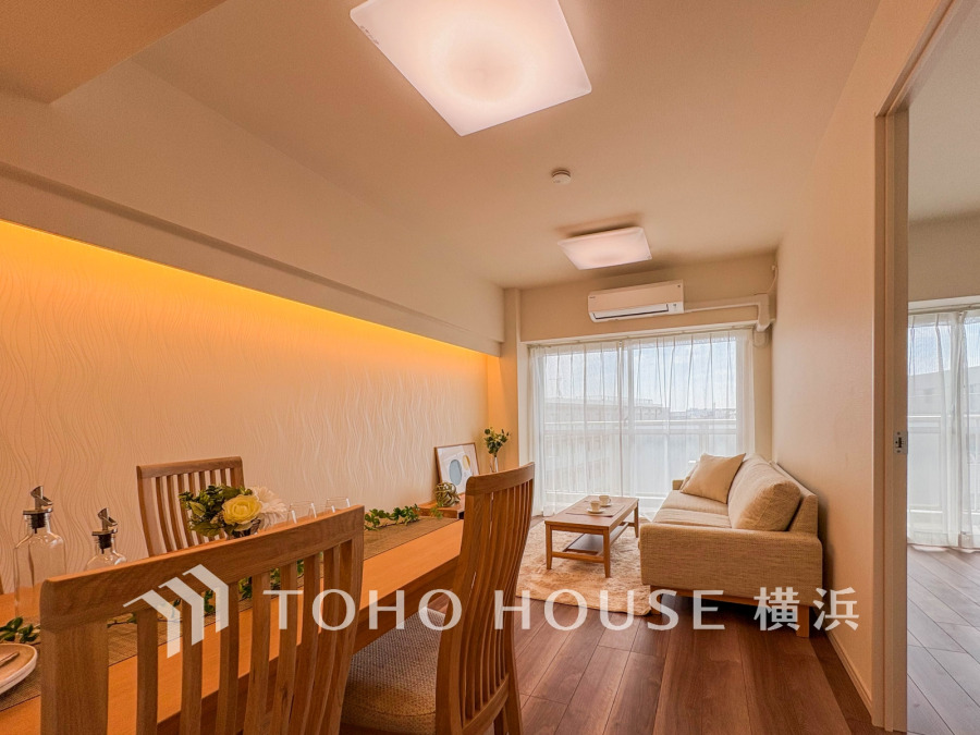 上質な時間を育む暮らしのメインステージ。寛ぎとコミュニケーションを育む居心地のよい場所。