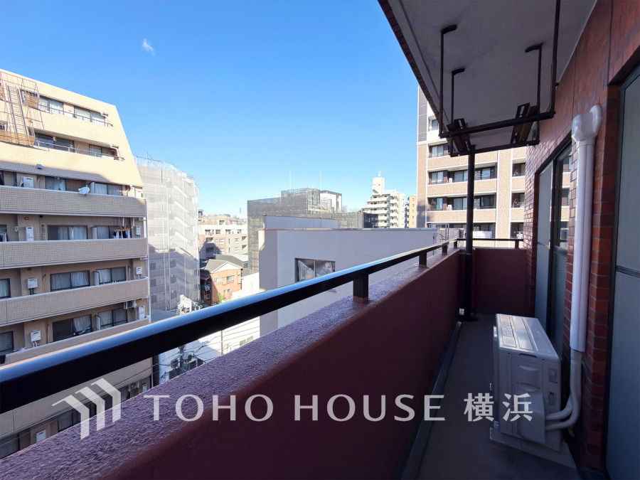 流行の変化に色褪せることなく飽きのこない外観。良いものは、時代が移り変わっても変わらぬ価値を持ち続けます。