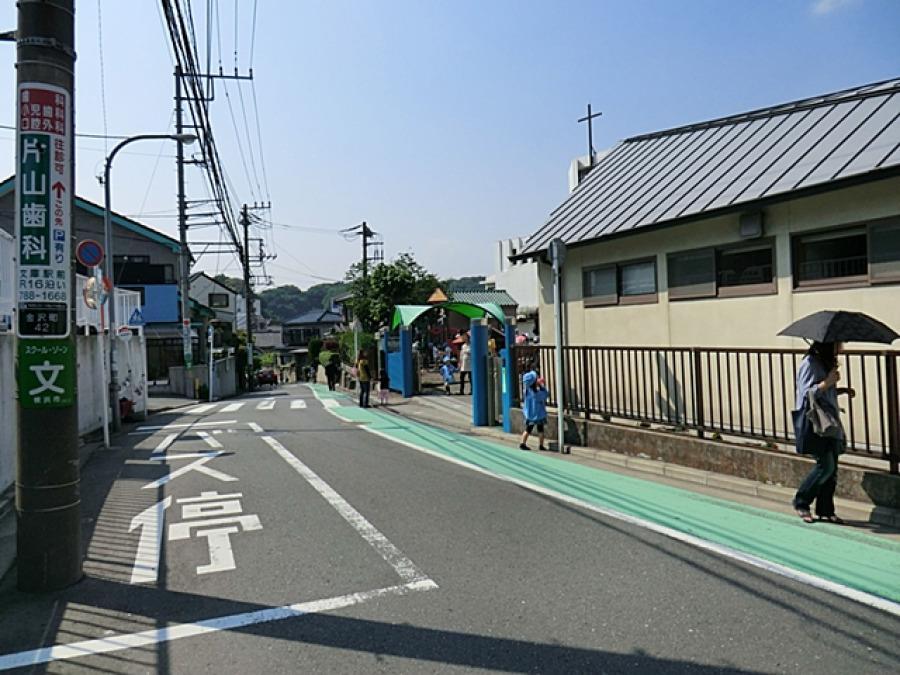 天使幼稚園まで　約50ｍ