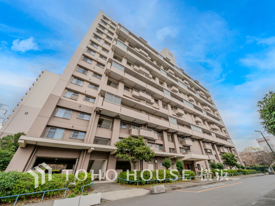 流行に左右されず、将来に渡って価値が継続する「上質」な佇まい。お洒落な雰囲気や自然の潤い、親しみやすさといった個性を、街に新たな価値をもたらし続ける。