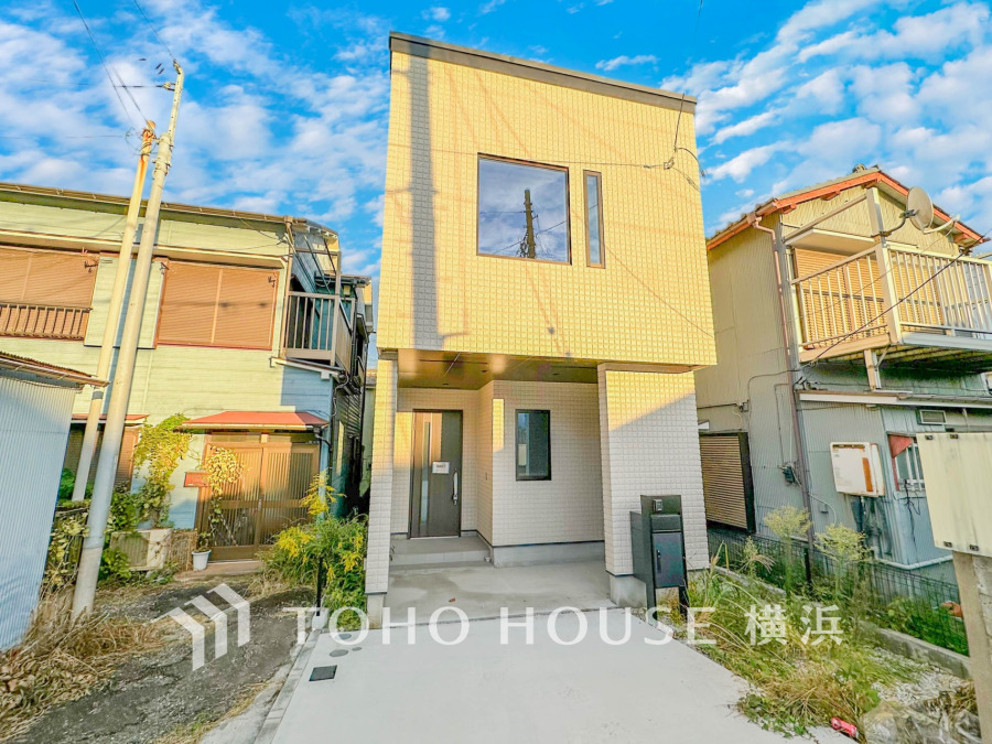 表現された空間は豊かな光と風を纏い、暮らしの時間を豊かにしてくれます。デザインされた空間と競い合うかのような充実した建物設備も家族の時間を彩ってくれることでしょう。