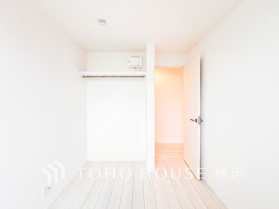 お客様の求める本当の“住み心地”とは何なのか。そのための一手間一工夫を惜しみません。街並みや周辺の環境に呼応しながら、美しく、そして毎日の暮らしを考慮した機能性の高い住まい。
