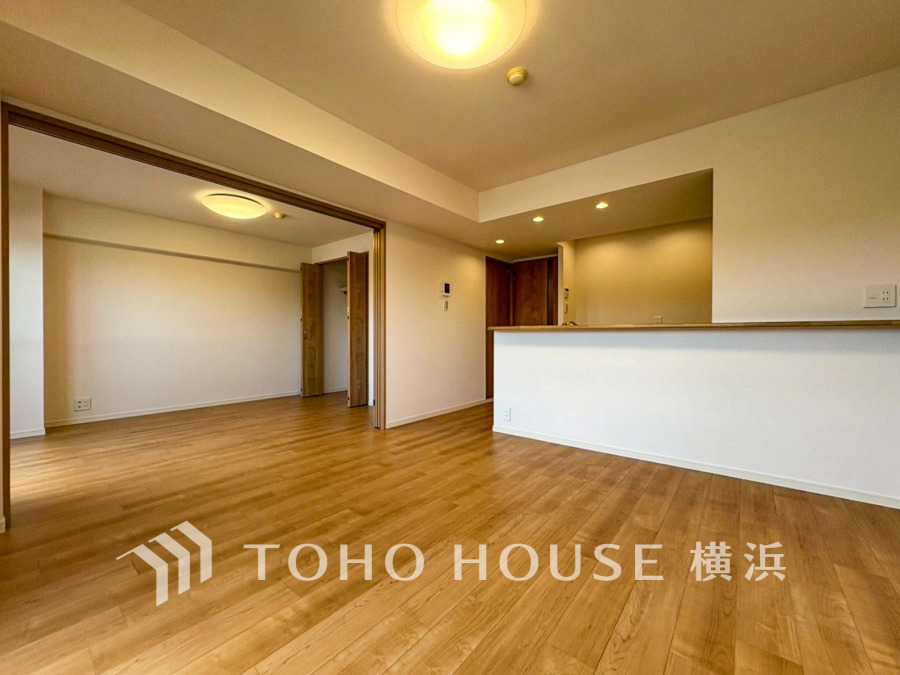 一日の中で多くの時間を過ごすことになる住まいだからこそ、いつも穏やかな空間であるように心掛けています。構成する建材などへの配慮が、住まう方の健康を守ります。