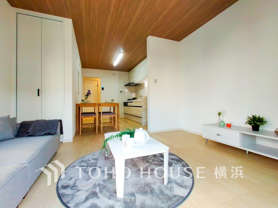 上質な時間を育む暮らしのメインステージ。寛ぎとコミュニケーションを育む居心地のよい場所。