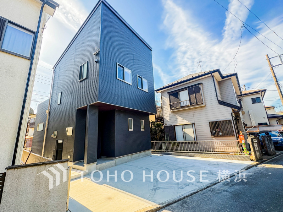 スタイリッシュでスマートな魅力が目を引く外観。堂々たる佇まいは、街の風景を彩り輝きを与えることでしょう。街に新たな価値をもたらします。