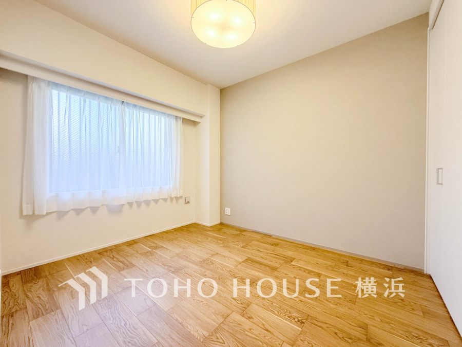 穏やかな寛ぎを届ける上質仕様のゆとりあるお部屋。自分時間を充実させながら心豊かにできるプライベート空間。