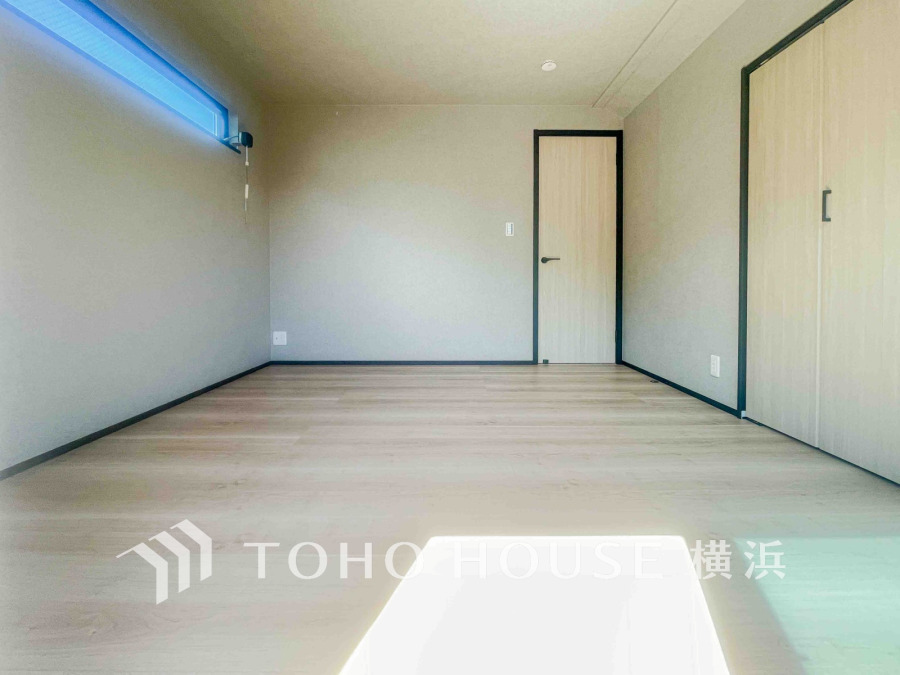 穏やかな寛ぎを届ける上質仕様のゆとりあるお部屋。自分時間を充実させながら心豊かにできるプライベート空間。