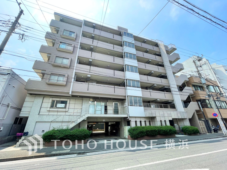 流行に左右されず、将来に渡って価値が継続する「上質」な佇まい。お洒落な雰囲気や自然の潤い、親しみやすさといった個性を、街に新たな価値をもたらし続ける。