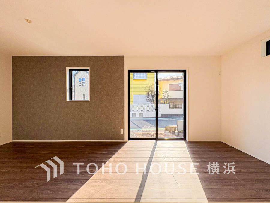 ご家族やお客様との時間など、多くの時を刻む空間。何気なく過ぎる時でさえも上質なひと時となる快適な空間を目指して。