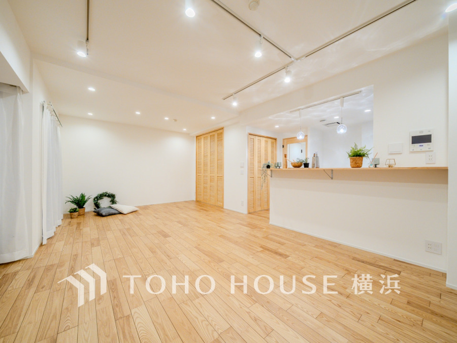 広々21.5帖のLDKには床暖房を完備