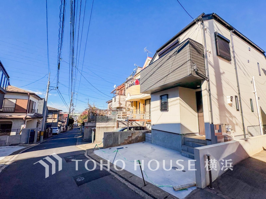 ここから始まる「日常」はご家族にとって大切で貴重な時間。少しでも豊かに、少しでも快適に。そんな想いから生まれた本邸宅は、これから先のお住まいをきっと支えてくれるはずです。