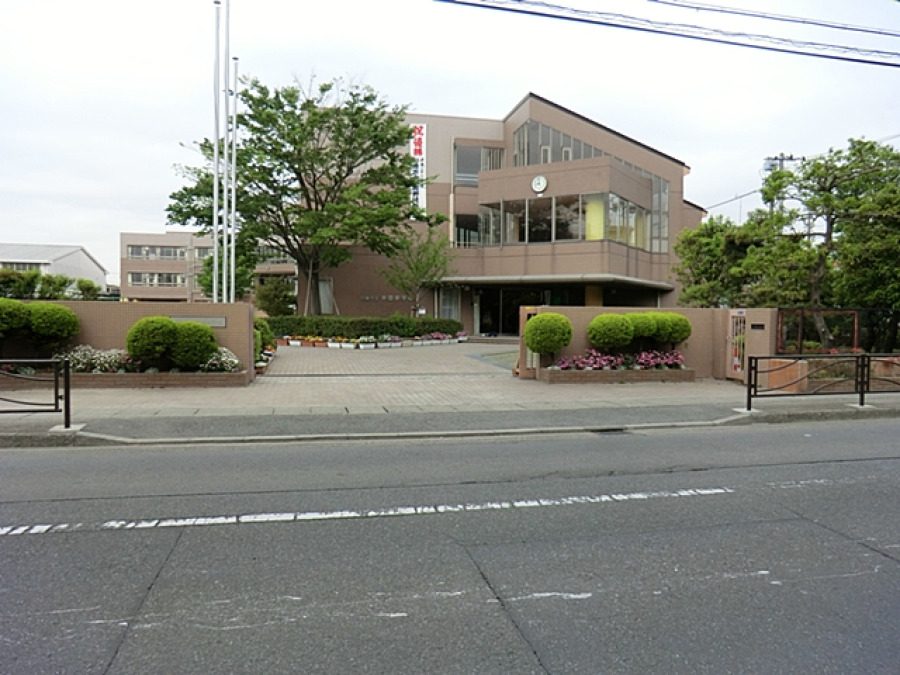 川崎市立井田中学校　約1500ｍ