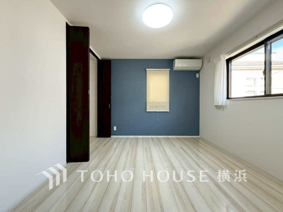 感性を育むプライベートルームはシンプルでスマートな空間。好みの空間で読書をしたり、音楽を聞いたりと一人の時間も充実したものにできます。