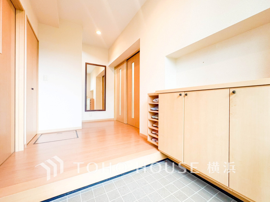 穏やかな寛ぎを届ける上質仕様のゆとりあるお部屋。自分時間を充実させながら心豊かにできるプライベート空間。
