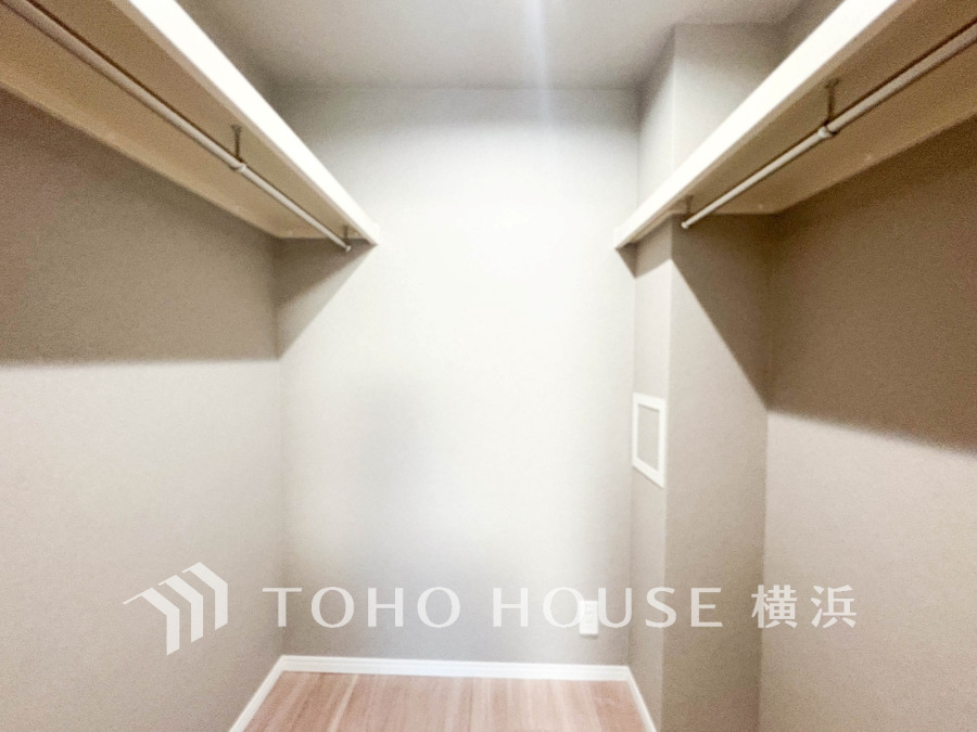 お客様の求める本当の“住み心地”とは何なのか。そのための一手間一工夫を惜しみません。街並みや周辺の環境に呼応しながら、美しく、そして毎日の暮らしを考慮した機能性の高い住まい。