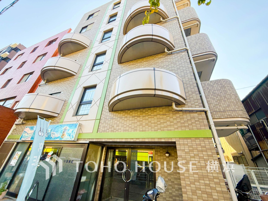 時間のゆとりと空間、爽やかな陽光がもたらす光と風を贅沢なまでに感じる暮らしが始まります。
