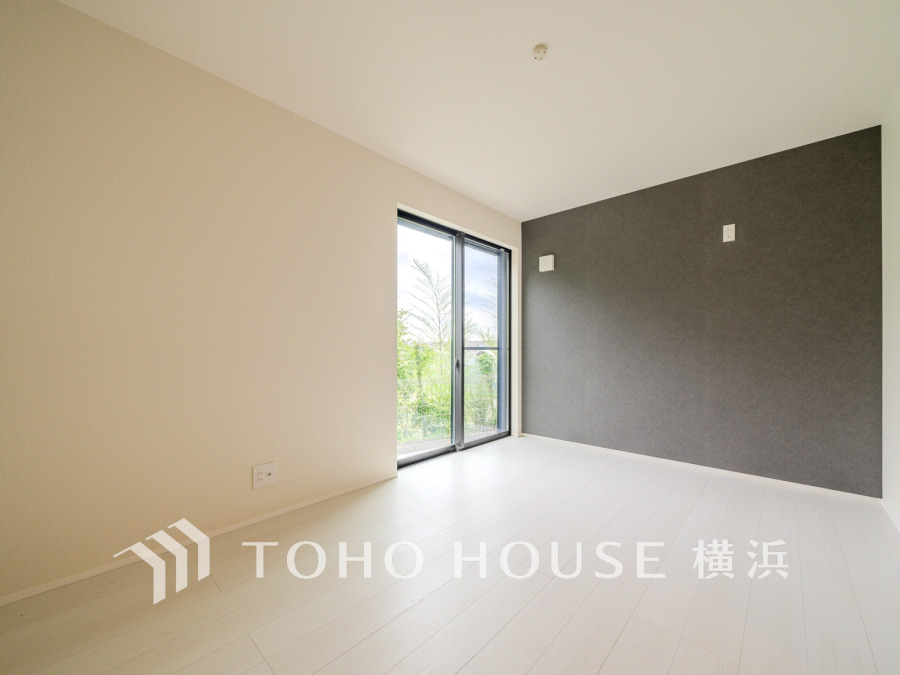 穏やかな寛ぎを届ける上質仕様のゆとりあるお部屋。自分時間を充実させながら心豊かにできるプライベート空間。