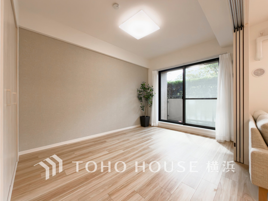 穏やかな寛ぎを届ける上質仕様のゆとりあるお部屋。自分時間を充実させながら心豊かにできるプライベート空間。