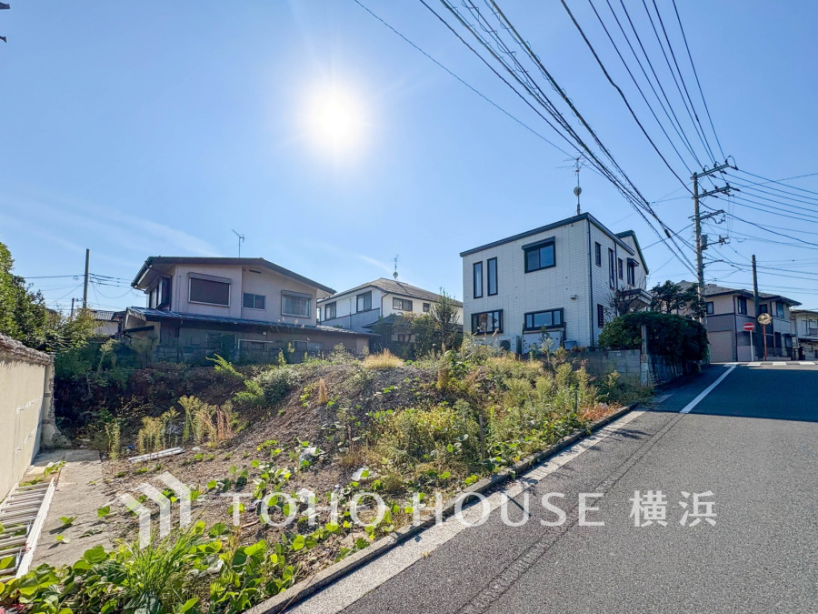 現地写真（前面道路）
