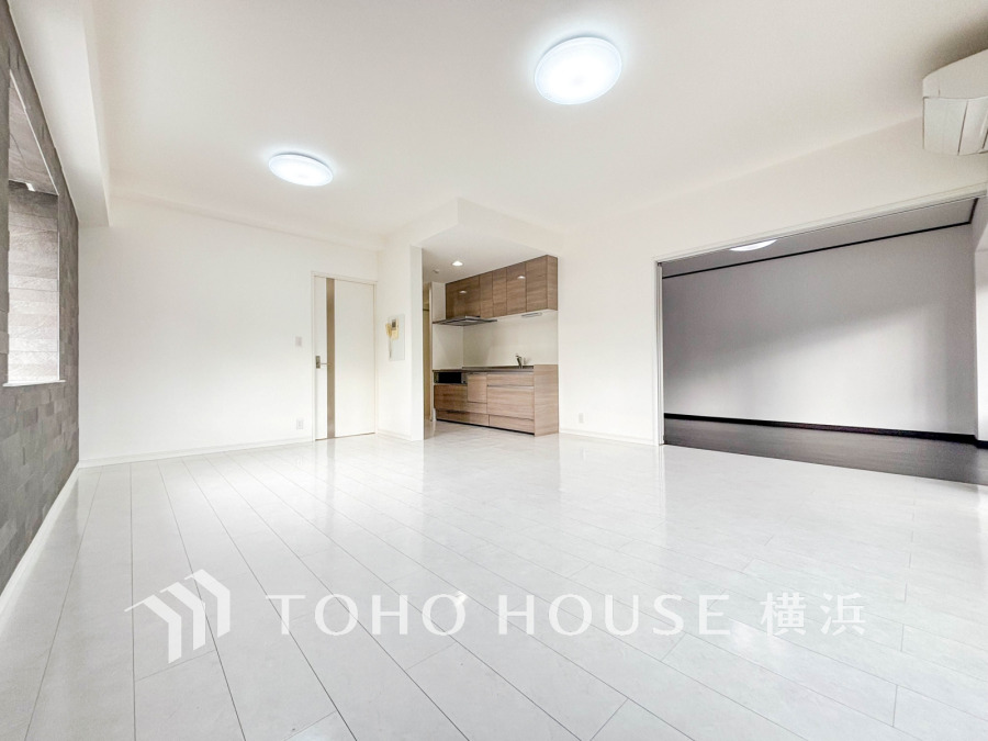 上質な時間を育む暮らしのメインステージ。寛ぎとコミュニケーションを育む居心地のよい場所。