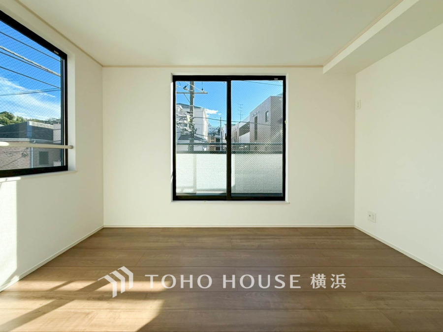 感性を育むプライベートルームはシンプルでスマートな空間。好みの空間で読書をしたり、音楽を聞いたりと一人の時間も充実したものにできます。