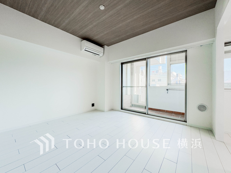 ご家族やお客様との時間など、多くの時を刻む空間。何気なく過ぎる時でさえも上質なひと時となる快適な空間を目指して。