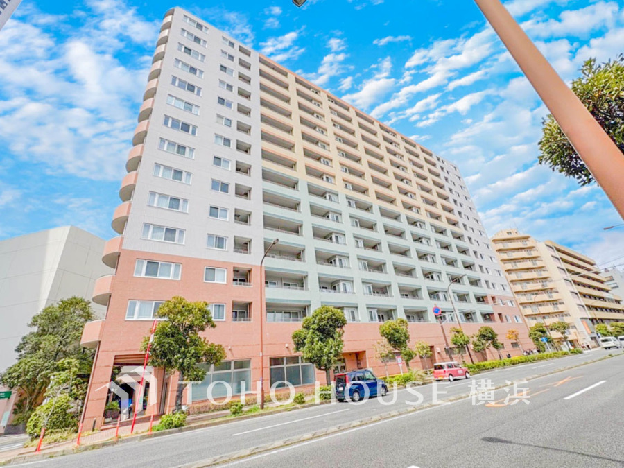 時間のゆとりと空間、爽やかな陽光がもたらす光と風を贅沢なまでに感じる暮らしが始まります。