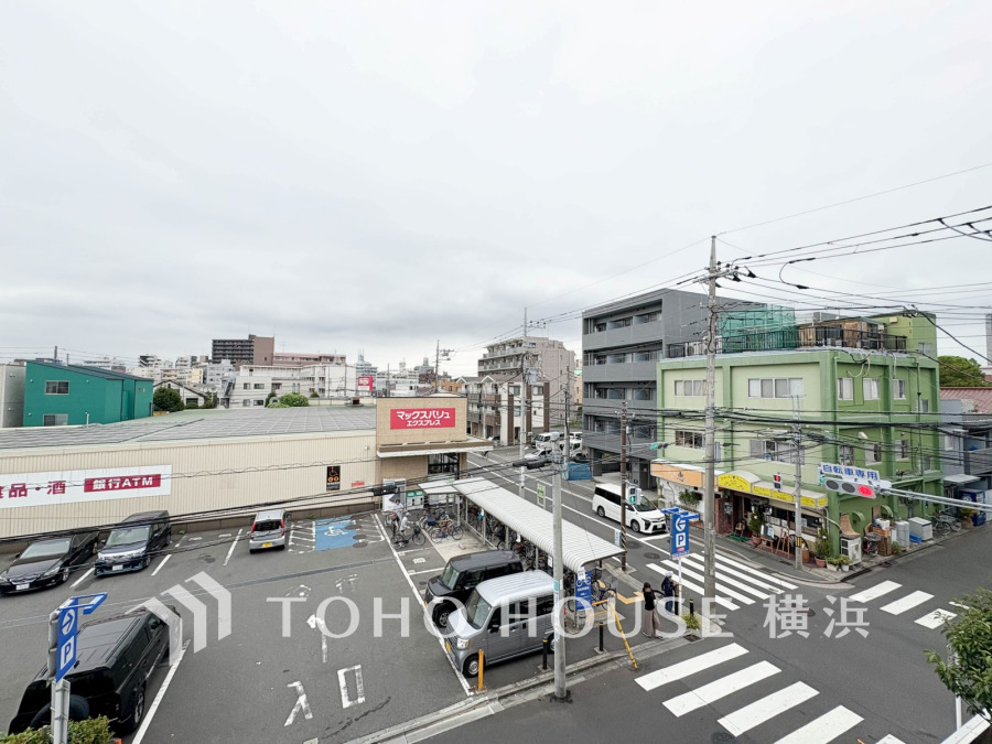 時の流れと共に装いを変える街の景観を独り占め。この街ならではの美しい風景を心ゆくまでお楽しみ下さい。
