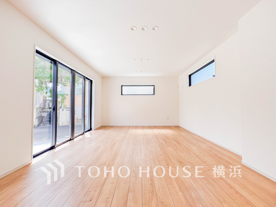 ご家族やお客様との時間など、多くの時を刻む空間。何気なく過ぎる時でさえも上質なひと時となる快適な空間を目指して。