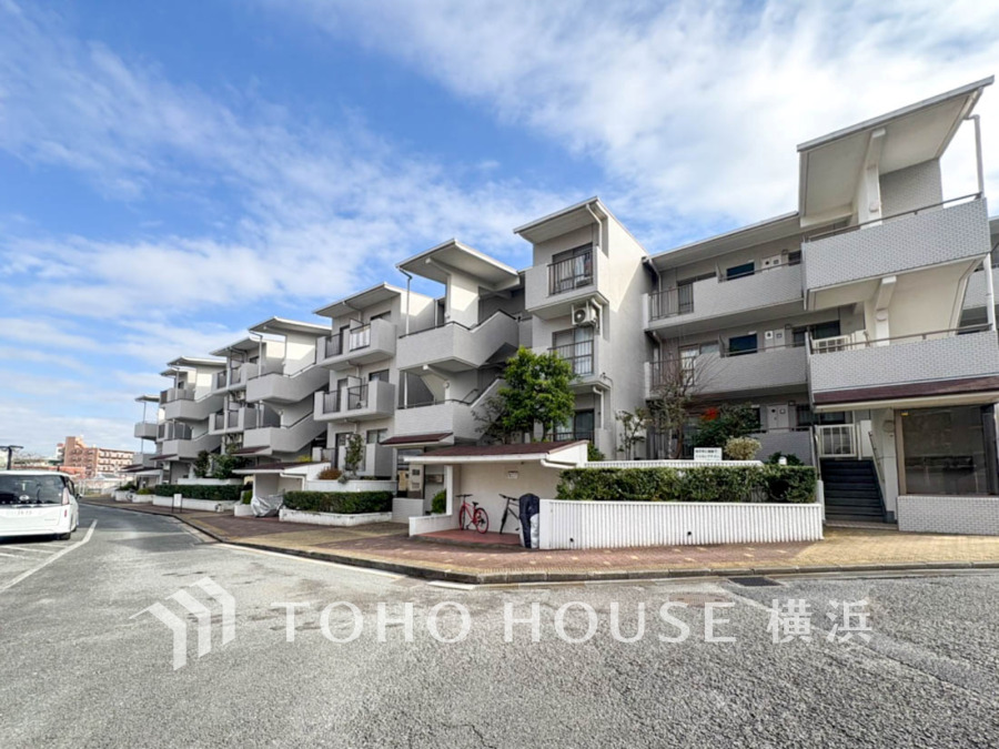 流行に左右されず、将来に渡って価値が継続する「上質」な佇まい。お洒落な雰囲気や自然の潤い、親しみやすさといった個性を、街に新たな価値をもたらし続ける。