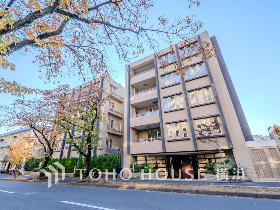 整備された綺麗な街並みに憩いの公園、教育施設、金融機関なども充実した魅力あふれる住環境です。
