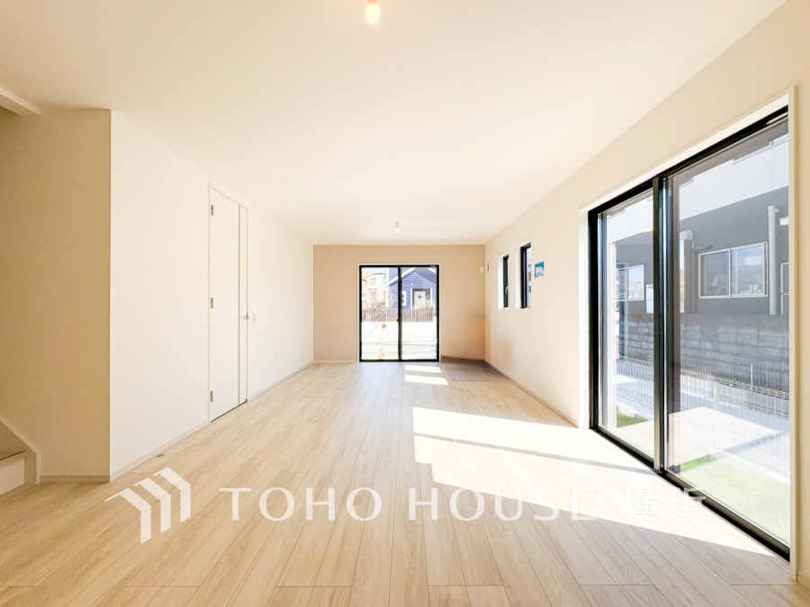 一日の中で多くの時間を過ごすことになる住まいだからこそ、いつも穏やかな空間であるように心掛けています。構成する建材などへの配慮が、住まう方の健康を守ります。